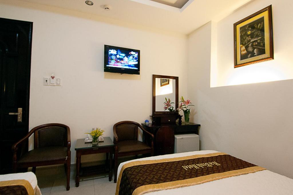 Vivyanne Hotel Danang Room photo