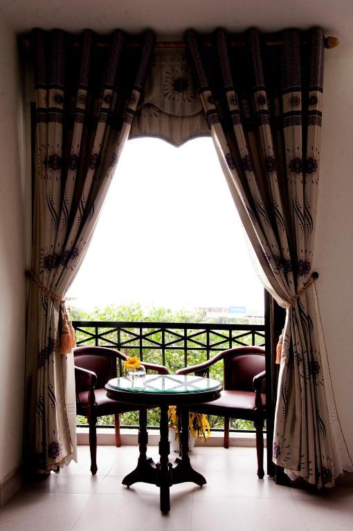 Vivyanne Hotel Danang Room photo