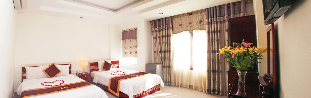 Vivyanne Hotel Danang Exterior photo