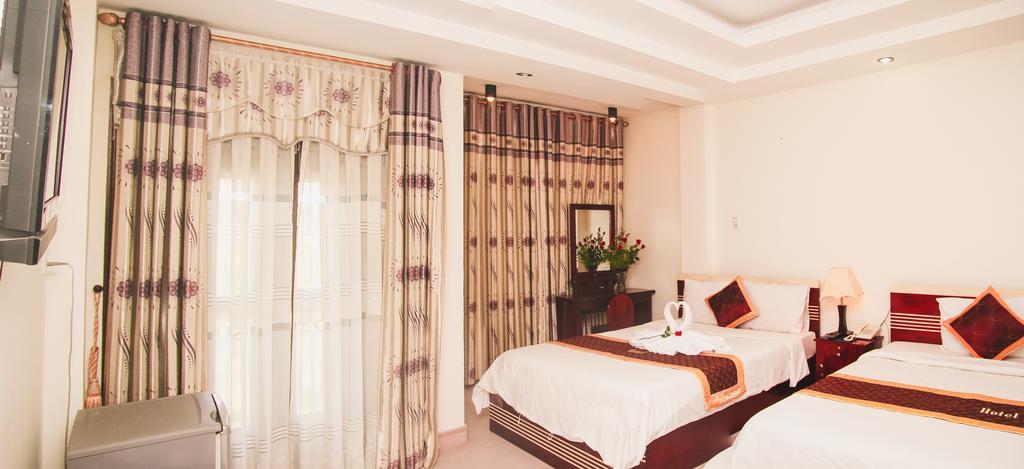 Vivyanne Hotel Danang Exterior photo