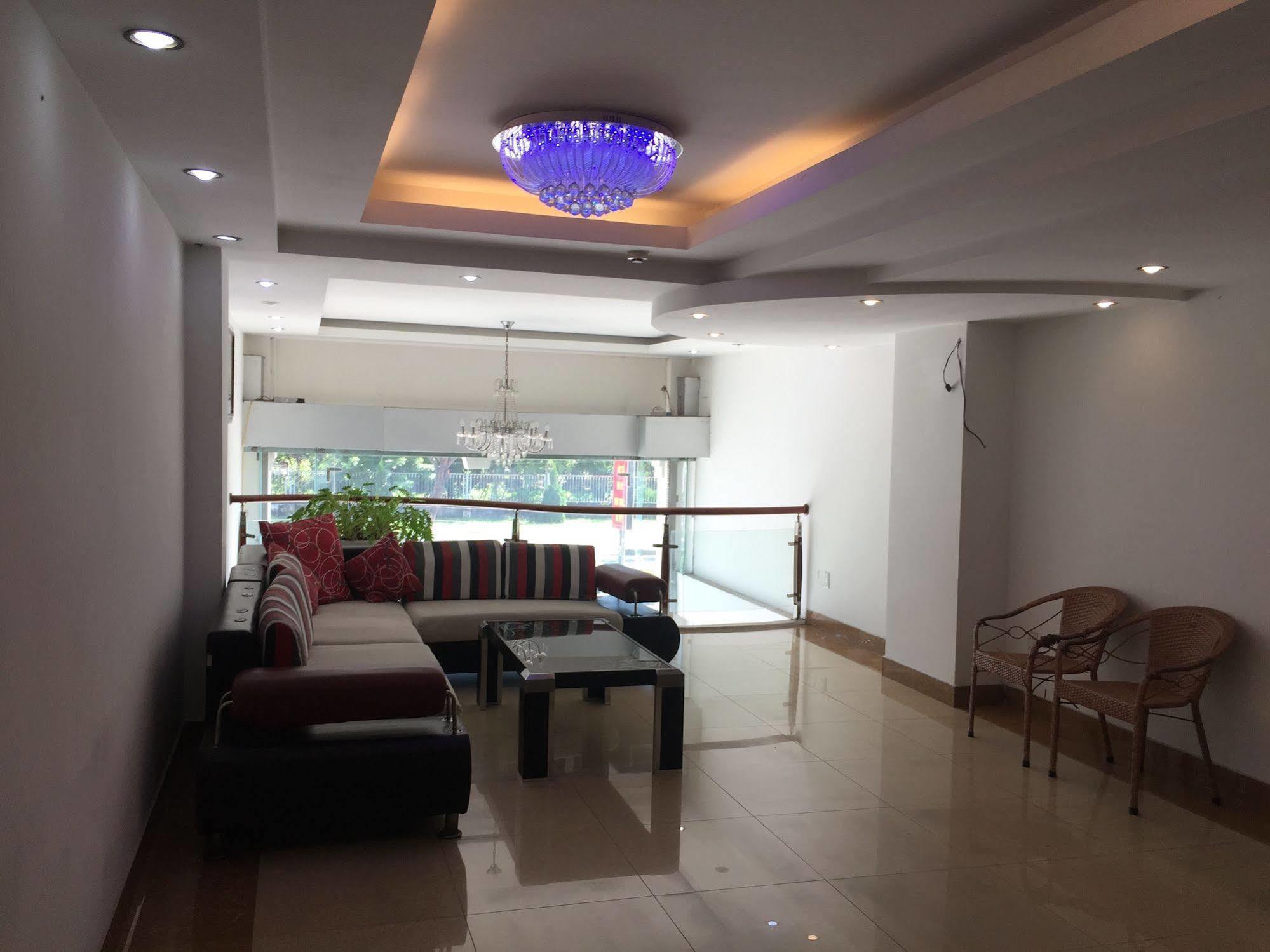Vivyanne Hotel Danang Exterior photo